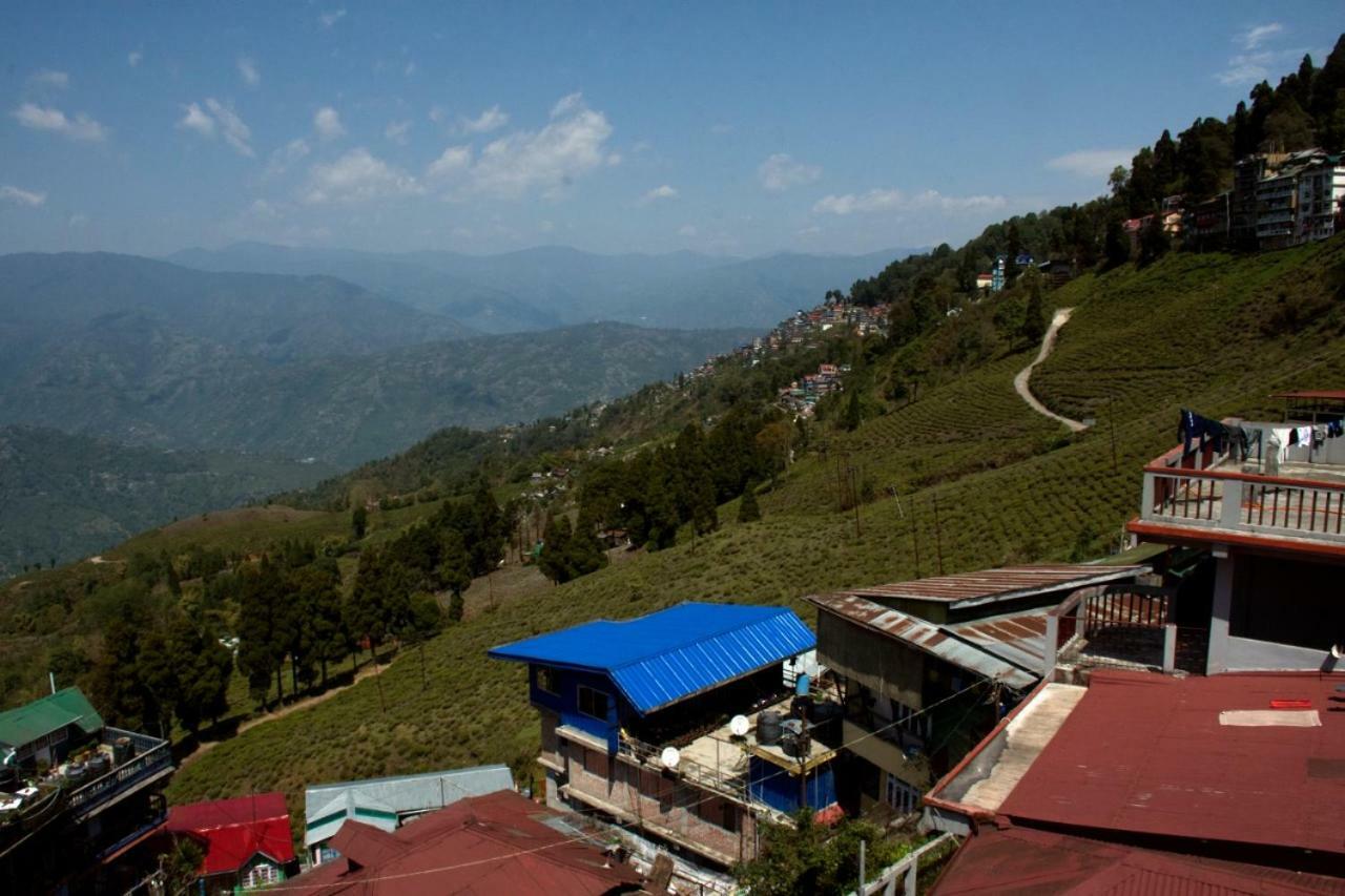Yashita Homestay Дарджилинг Экстерьер фото